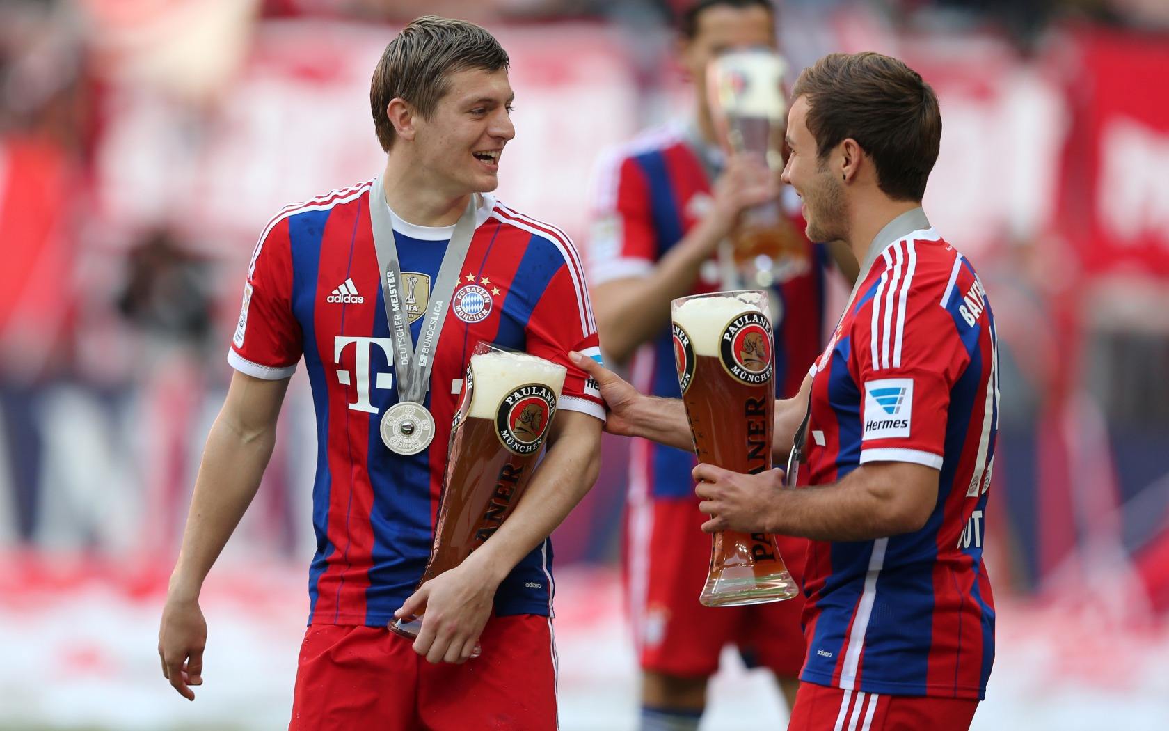 塞尔电台谈维尼修斯：家里有个没教养的孩子时，错最终在父母