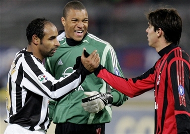 打枪！适配手机碎片时间生态，不同于动作大世界的二游赛道如何去做