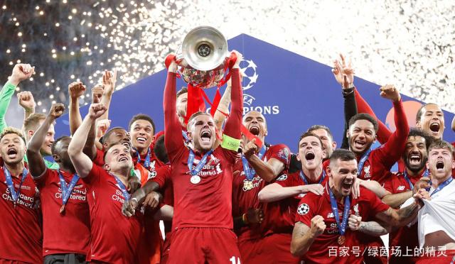 电讯报：弗莱彻的战术安排显著放大了谢什科在禁区内的威胁